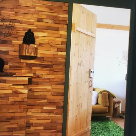Anluestay Direkt Am Malchiner Apartment