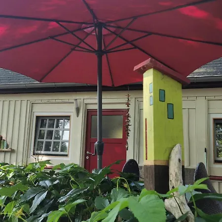 Anluestay Direkt Am Malchiner Apartment