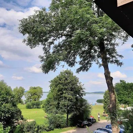 Apartment Anluestay Direkt Am Malchiner
